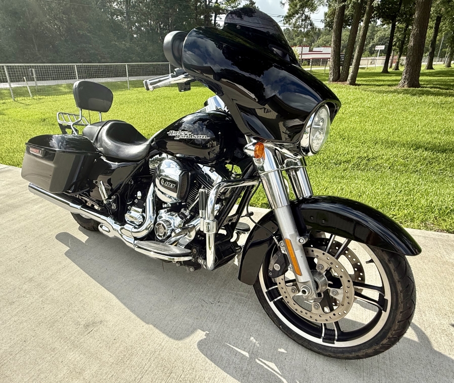 2016 Harley Davidson Street Glide FLHX