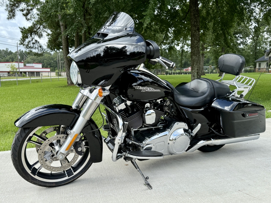 2016 Harley Davidson Street Glide FLHX