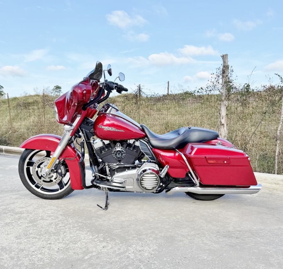 2013 Harley Davidson Street Glide FLHX