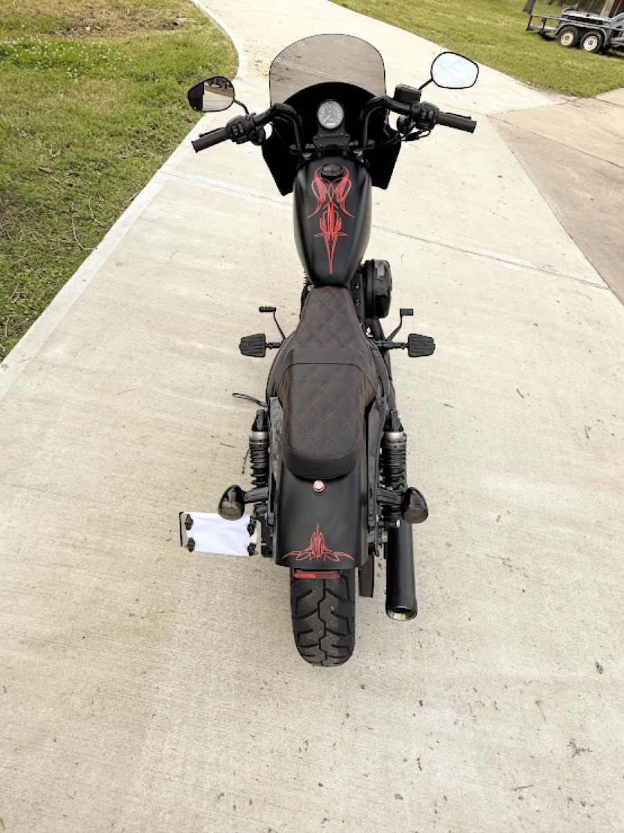 2020 Harley Davidson Sportster 883 Iron