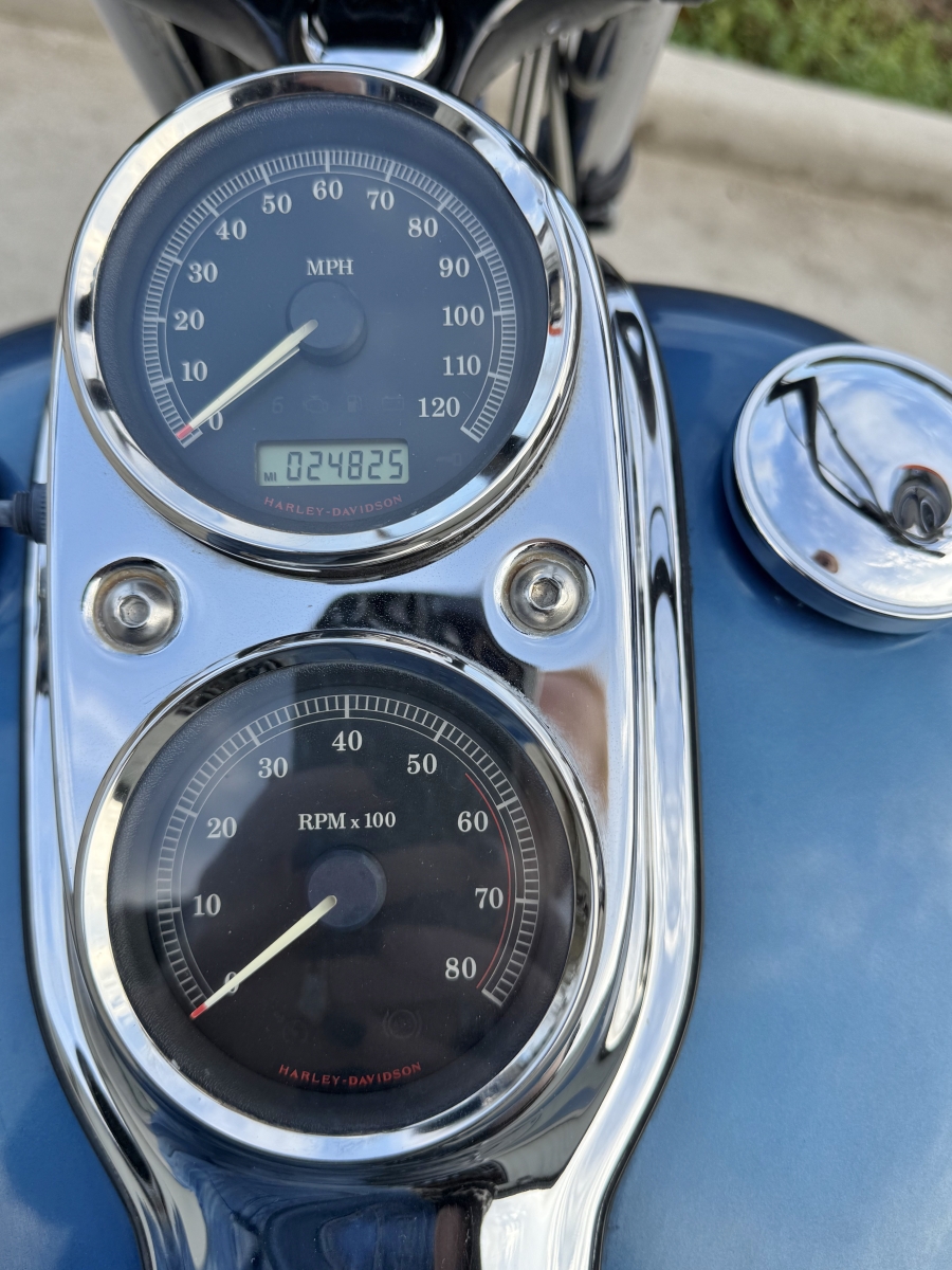 2005 Harley Davidson Dyna Low Rider FXDLI