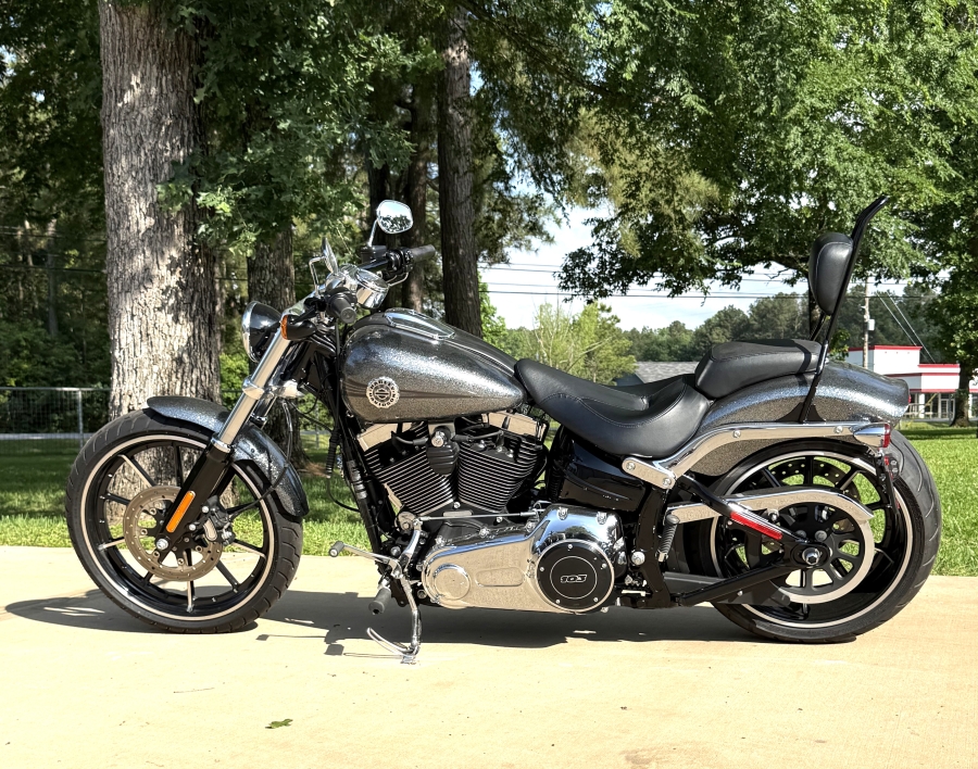 2014 Harley Davidson Softail Breakout Hard Candy Custom FXSB103
