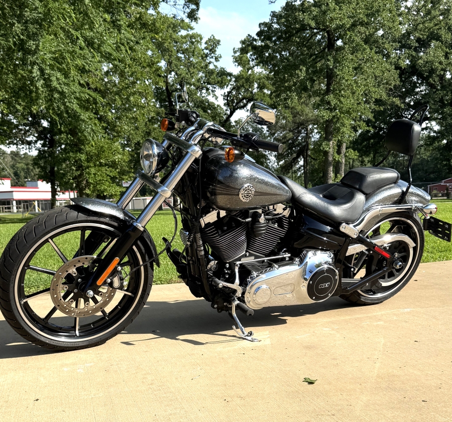 2014 Harley Davidson Softail Breakout Hard Candy Custom FXSB103