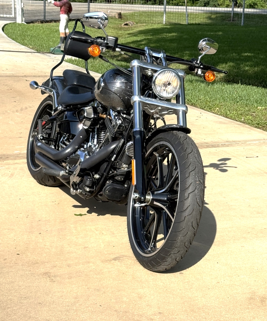 2014 Harley Davidson Softail Breakout Hard Candy Custom FXSB103
